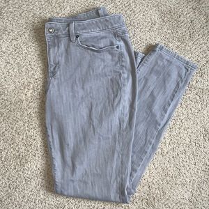 SOLD  Taylor Loft skinny jeans